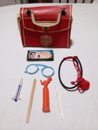 Kids Vintage Hasbro Dr Case With Miscellaneous Items