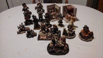 Lot Of 14 Figurines Yesterday's Child And Boyds Bears And Friends