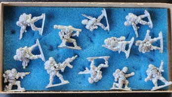 Miniature Lead Figures Lot 4