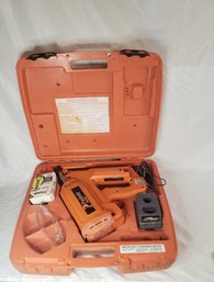 Paslode Impulse Battery Impulse Nailer With Charger And Trim Fuel