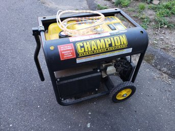 Champion 4000W Generator Electric Start & Remote