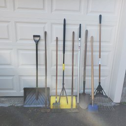 Assortment Yard Tool Lot