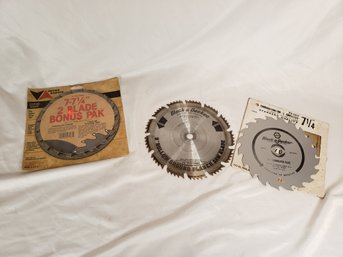 Assortment Of 7' & 7 1/4' Saw Blades