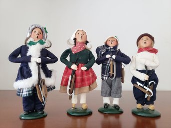 Byers Choice Carolers With Ice Skates