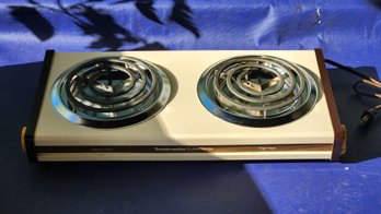 Toastmaster 2 Burner Electric Stove
