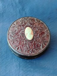 Vintage 1970s Avon Plastic Cameo Powder Box