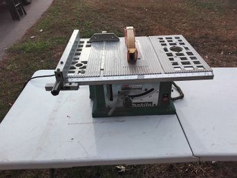 Makita Table Saw