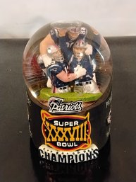 Super Bowl 38 Patriots Snow Globe