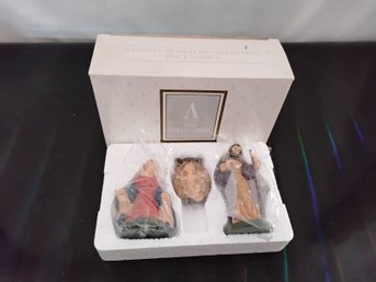 Avon Nativity Heirloom Collection ( Holy Family )