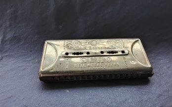 Vintage Hohner Echo Harmonica