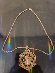 Sarah Coventry Asian Tea House Necklace #10