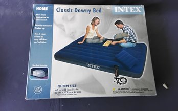 Brand New Queen Size Air Mattress With Pump