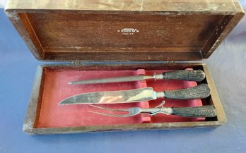 Vintage 3 Piece Knife Set In Wooden Case