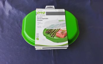 Microwave Fish And Vegetable Steamer