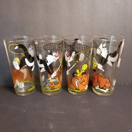 Four, Vintage Pepsi Collector Series Looney Tune Glasses  - 1976