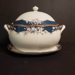 One, Noritake Oval Tureen With Lid & Platter Japan Bone China 1985-1998 'Sandhurst' Blue Floral W/Gold