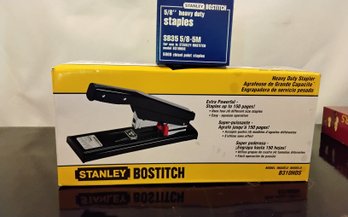 Brand New Stanley Bostich Heavy Duty Stapler And Staples