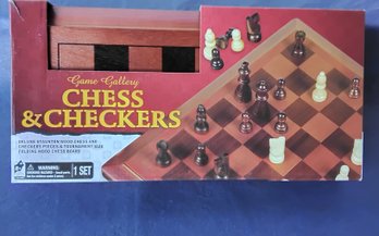 Like New Wooden Chess And Checkers Set