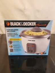 Brand New Black And Decker 6 Cup Rice And Steamer