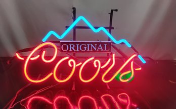 Vintage Coors Beer Neon Light