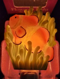 Brand New Ibis &Orchid Flowers Of Time Night Lamp ( Clown Fish )