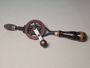 Vintage Millers Falls No. 85 Hand Drill - Massachusetts Tool Maker