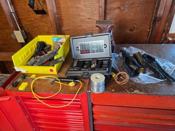 Assorted Specialty Shop Tools - Walton Extractor Set, Makita Wire Brush, & More