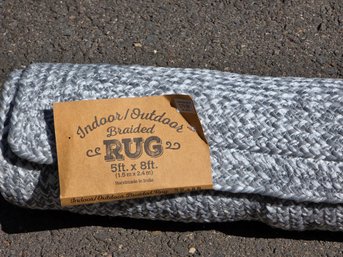 Factory-Sealed Handmade Indoor/Outdoor Braided Rug - 5 Ft. X 8 Ft.