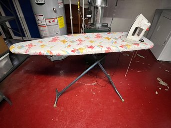 Ironing Board With Auto Shut Off Iron, Non Stick