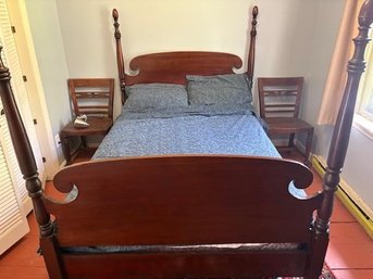Traditional Wood Four Poster Bed - Full Size