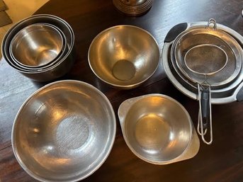 Assorted Kitchen Metal Bowls And Strainers