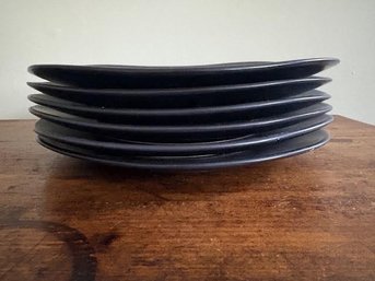 6 Black Home Trends Plates