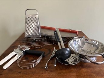 Assorted Kitchen Tools Bundle #2