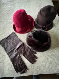 Ladies Felt Hats, Leather Gloves, Mink And Wool Black Beret Hat