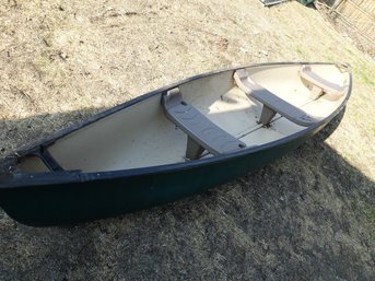 Pelican Canoe, 15 1/2 Foot