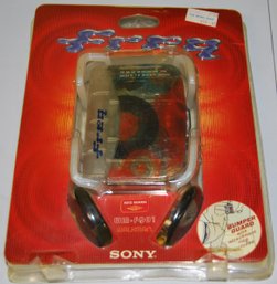 Vintage, Rare Sony Walkman WM- FQ01. New In Sealed Package