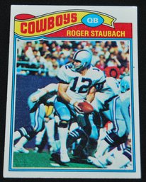 1977 Topps Roger Staubach #45