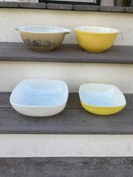 Lot Of Four Pyrex Bowls