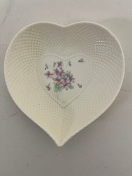Mikasa Lila Heart Dish