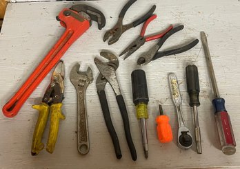 Sweet 12- Piece Tool With Oranges  Box Lot