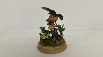 Vintage Andrea By Sadek Hand Painted Porcelain Robin