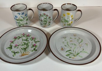 Lot Of Vintage Sweet Clover Plates And Mugs - Japan