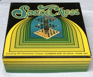 Vintage Space Chess Exciting 4th Dimension New Age Chess Game
