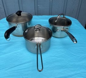 3 Assorted Pans With Mismatch Fitting Lids
