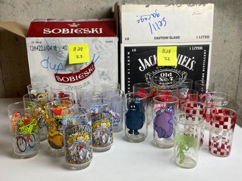 BOX LOT, Cartoon & Collectible Tumblers, MUPPETS, Miss Piggy, Fozie Bear, Grimace, Wendys, Kentucky Derby, MOR