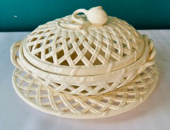 Leedsware Classical Creamware Covered Bowl With Underplate, England