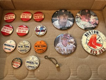 Collection Of Vintage Baseball Team Pin Backs, Washington Senators, New York Giants, Brooklyn Dodgers