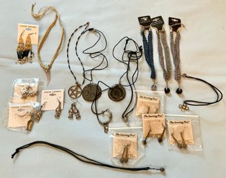 All New Jewelry Lot Magic And Sorcery Themes