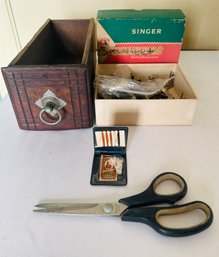 Vintage Sewing Lot