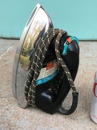 Vintage Working General GE Electric Dry Iron